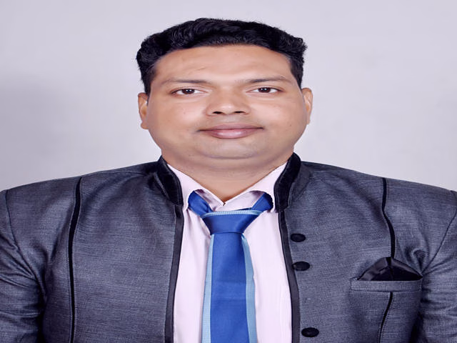 Dr. Manish Kumar