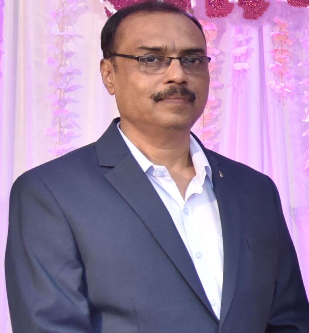 pratap halkarnikar